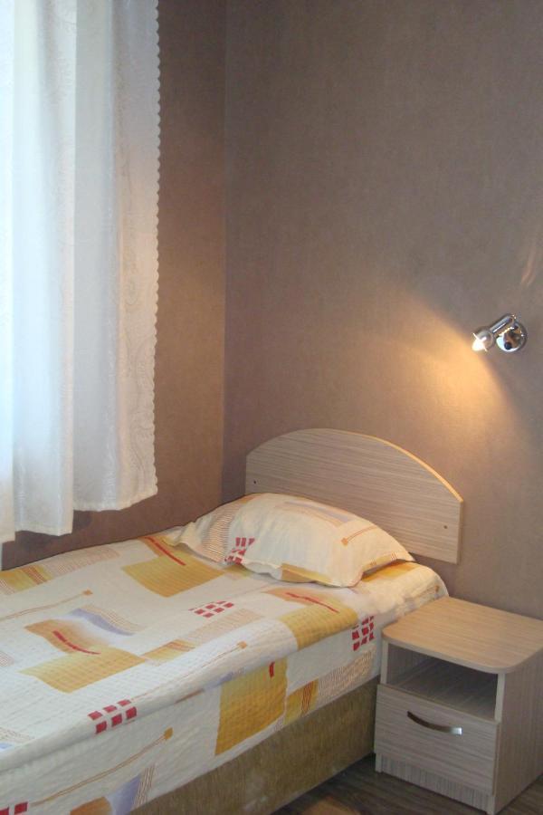 Hotel Maritsa Lyubimets ภายนอก รูปภาพ